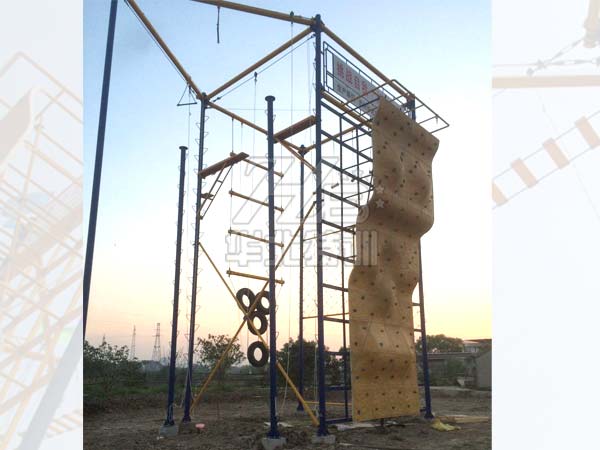 �Ï�һ�Dչ�F(xi��n)�ʎr�����|(zh��)����䓣�ľ���Լ��������ϵă�(y��u)ȱ�c