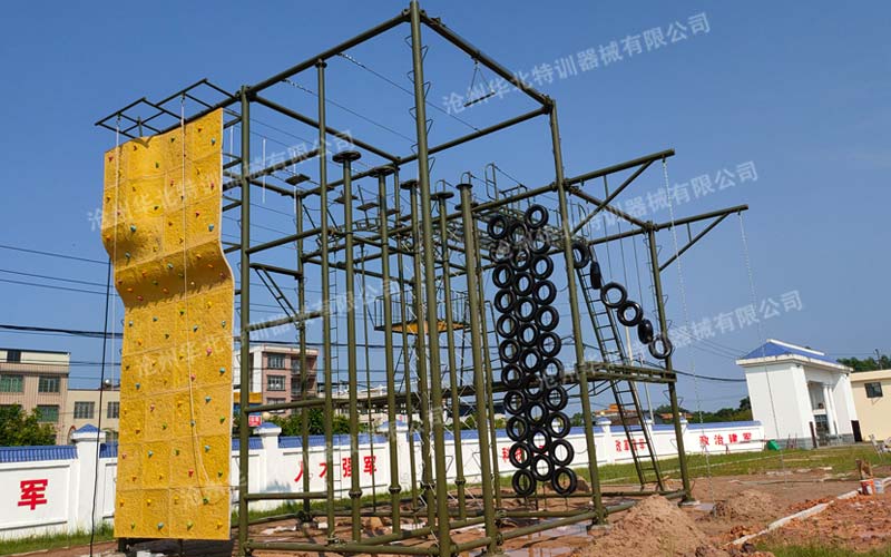 武警某部反恐綜合訓練架順利完工